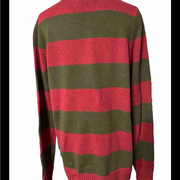A Nightmare on Elm Street Sweater Mens Small Freddy Krueger Halloween Red/ - Picture 3 of 6
